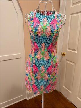 Lilly Pulitzer Sleeveless Tropical Print Sheath Dress - Pink & Blue